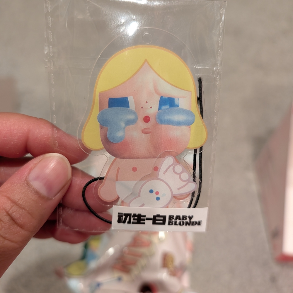 Crybaby Crying Again Popmart - Baby Blonde (Secret)